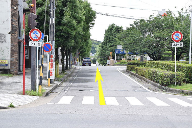 ラスティートゥーシャイン実店舗から篭田公園地下駐車場までの道案内4