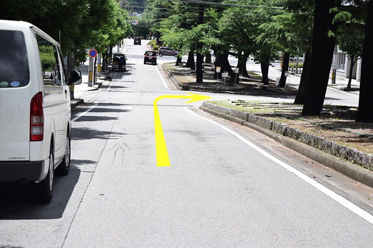 ラスティートゥーシャイン実店舗から篭田公園地下駐車場までの道案内6