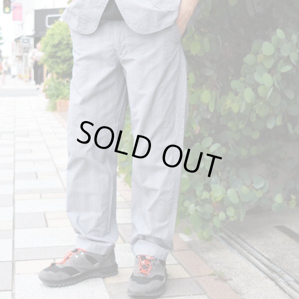 画像2: BLUE BLUE　タイプライター クロステーパード イージーパンツ (2)