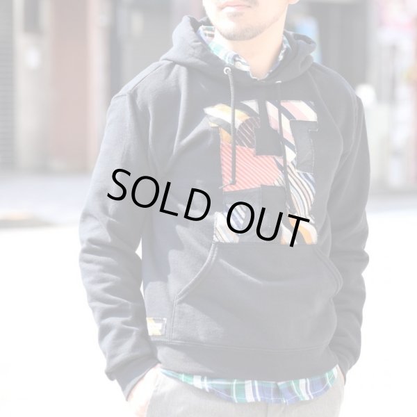 画像2: H.R.REMAKE×RUSTY TO SHINE  USEDタイパッチワーク Hパッチ パーカ　サイズ：M (2)