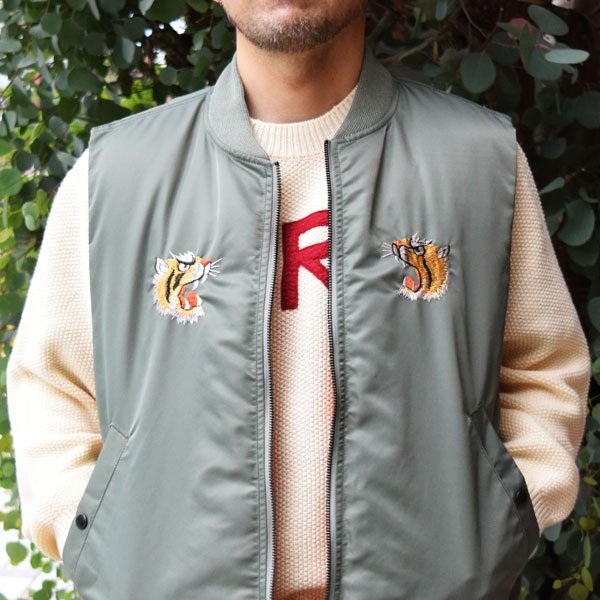 画像2: THRIFTY LOOK 　EMBROIDERY MA-1 VEST (2)