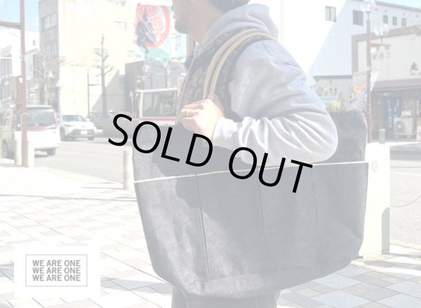 画像2: WE ARE ONE  デニムユーティリティバッグ LARGE (2)