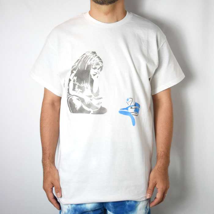 再入荷】o.k AJ1 feat. Banksy S/S TEE OK-STCL-009 の通販なら【正規取扱店】RUSTY TO  SHINE(ラスティートゥーシャイン)（ラスティートゥーシャイン）